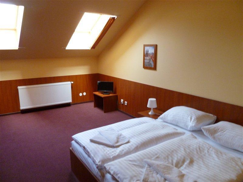 ZlatáVáha酒店3*